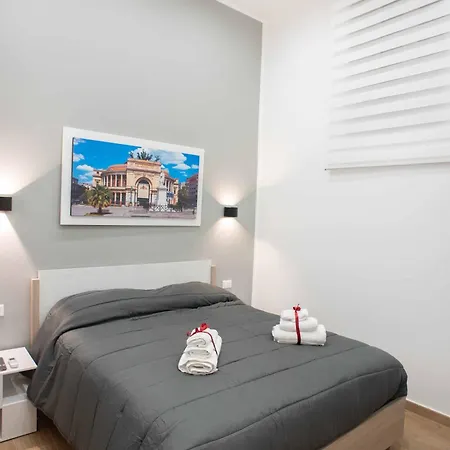 Apartment Yris House